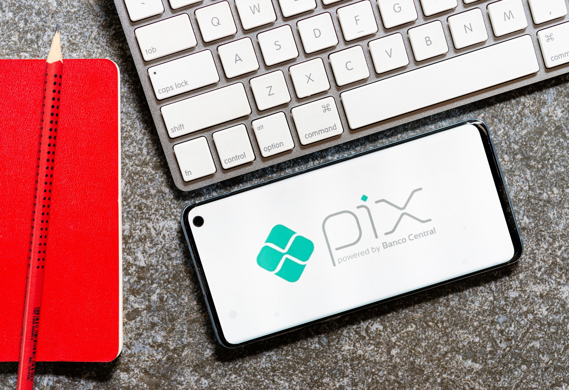 Seis meses de Pix: como essa ferramenta mudou a forma de pagar e receber