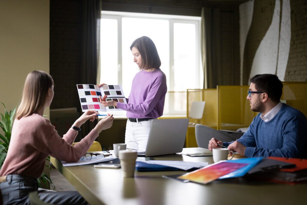 Como a contabilidade especializada ajuda agências a organizarem fluxo de caixa e tributos